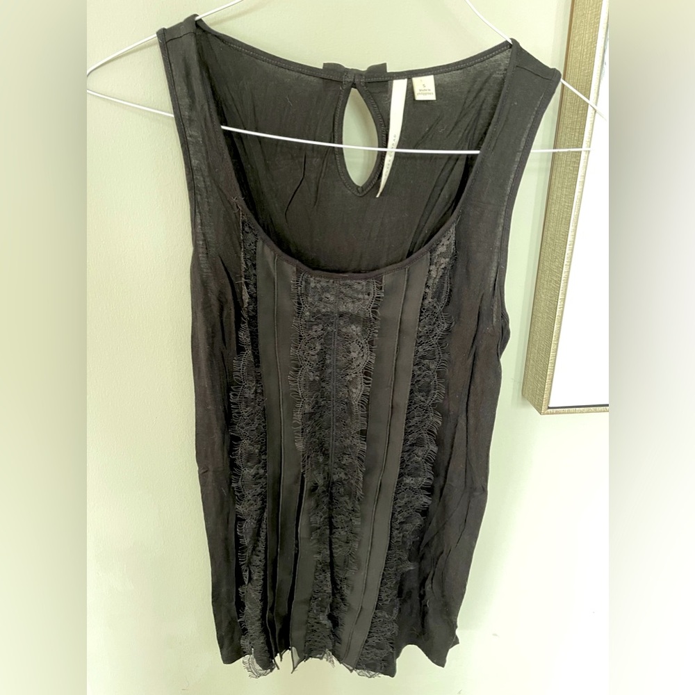 Black sleeveless LC top with lace detailing